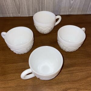 Thatcher McKee Hobstar White Milk Glass Punch Cups Set Of 4